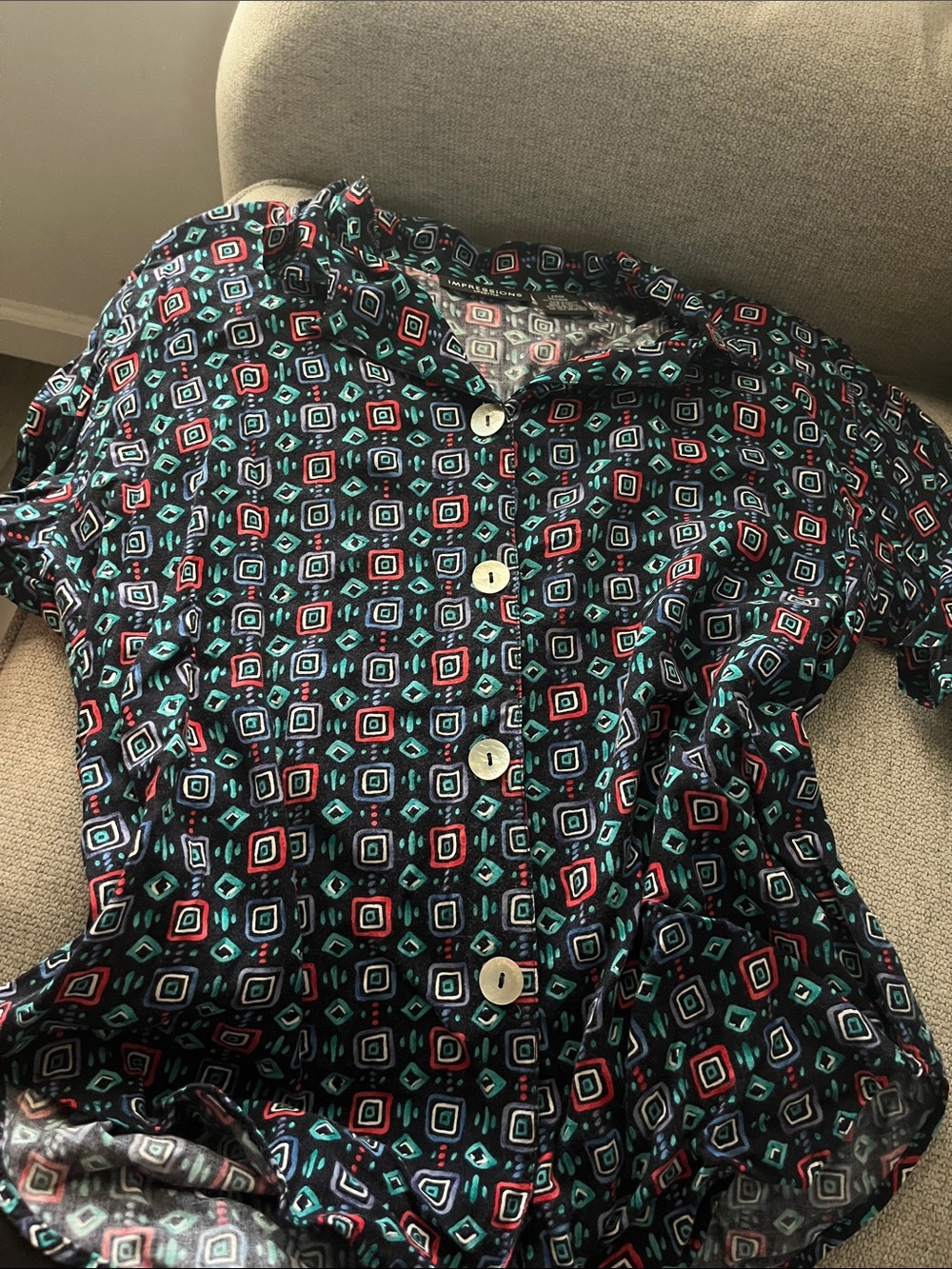 Vintage Black Geometric Print Button-Front Blouse with Red & Teal Accents